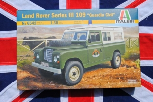 Italeri 6542 Land Rover Series III 109 